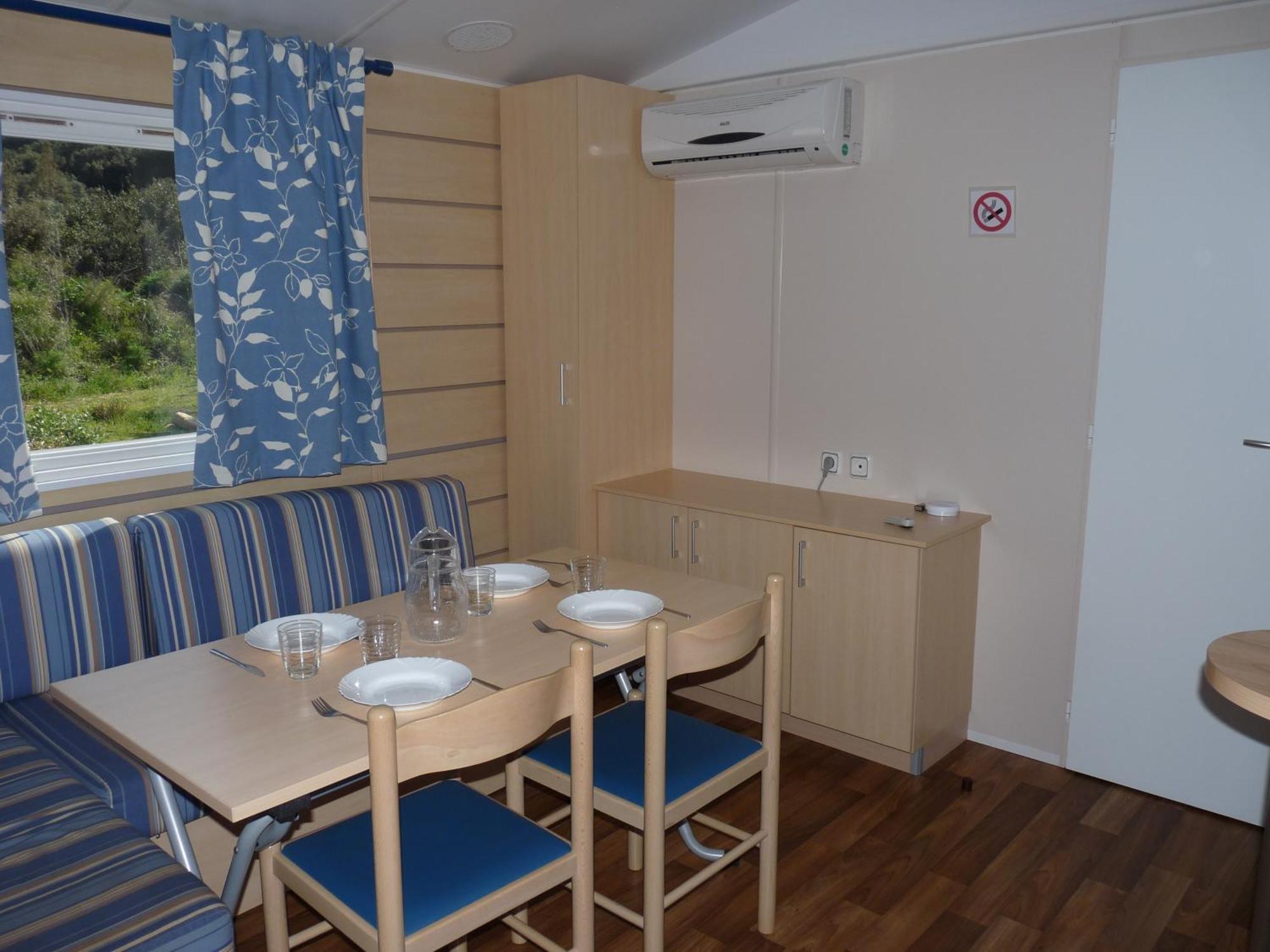 Camping Mobile Home U Sole Marinu Patrimonio Ruang foto