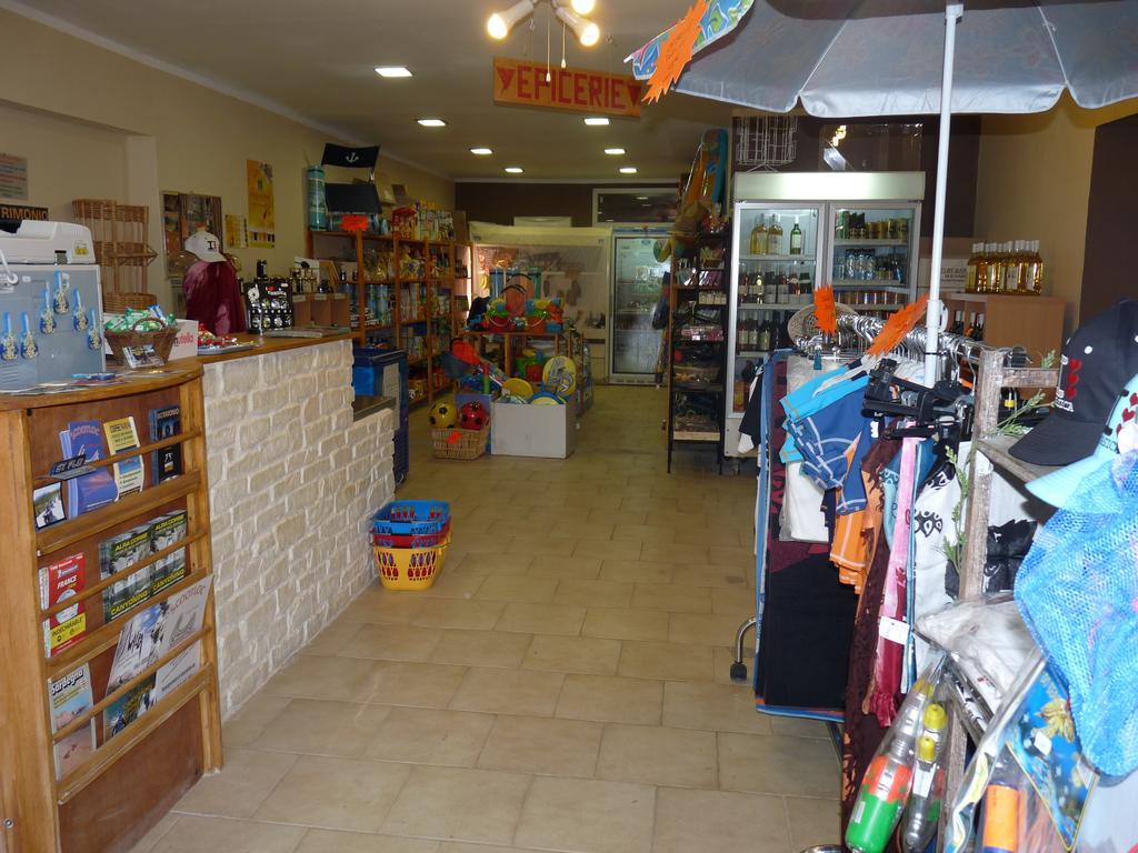 Camping Mobile Home U Sole Marinu Patrimonio Bagian luar foto